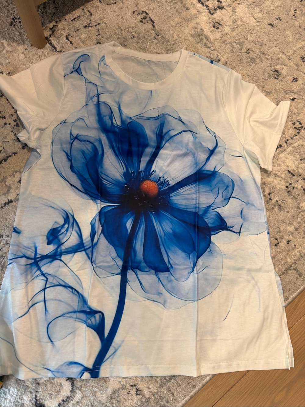(4) New! Floral Graphic Tee Bundle - Size 2XL